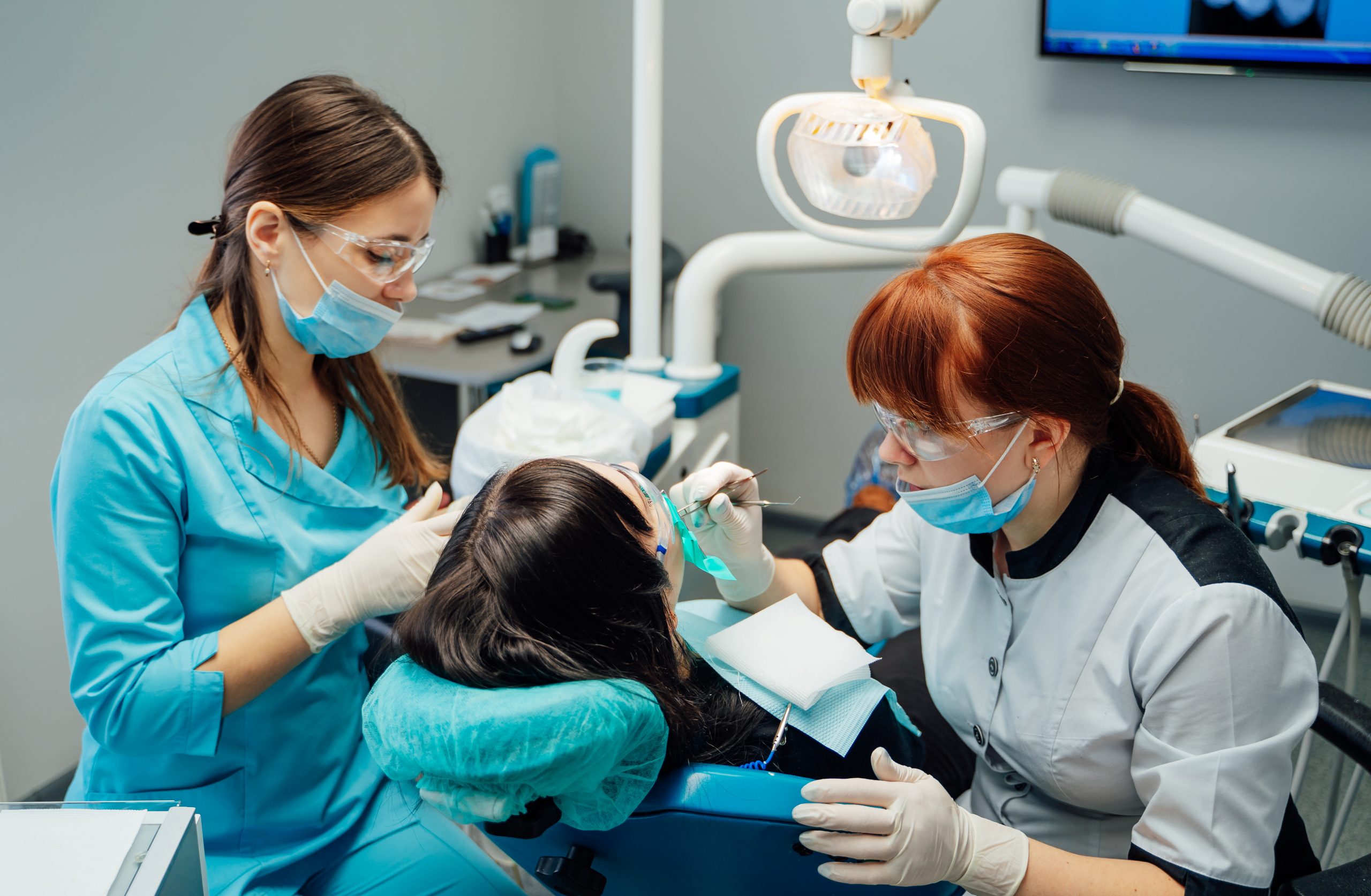 read more about the article how can you prevent plaque build-up with regular dental visits in calgary?