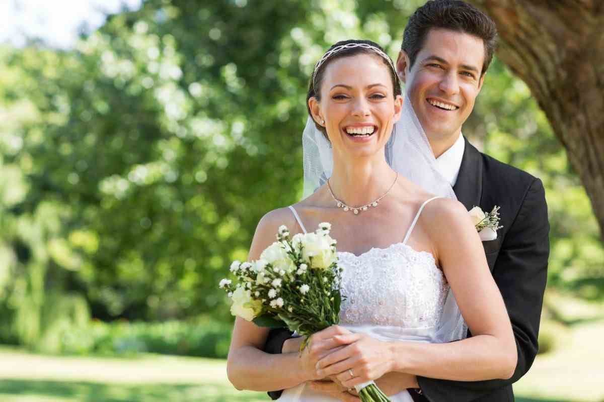 Invisalign and Wedding Planning: How Far Ahead Should You Start?